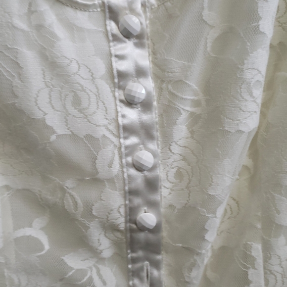 Top - Picture 3 of 4